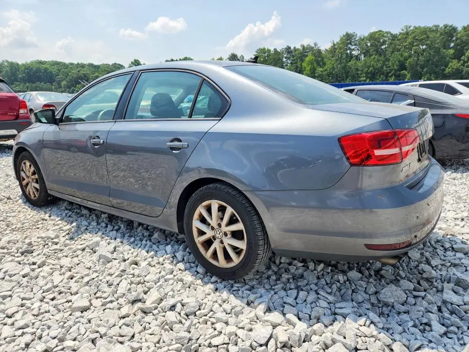 2015 VOLKSWAGEN JETTA SE  