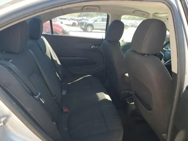 2017 CHEVROLET SONIC LT  