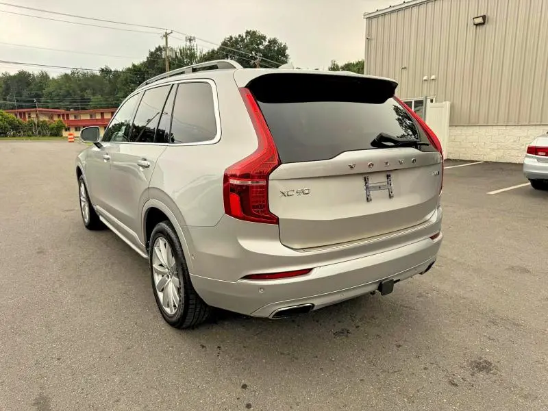 2016 VOLVO XC90 T6  