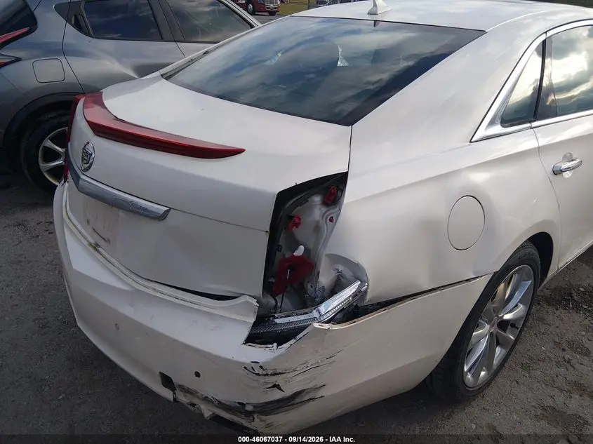 2013 CADILLAC XTS PREMIUM