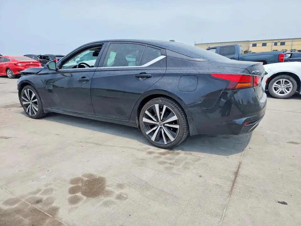 2020 NISSAN ALTIMA SR  