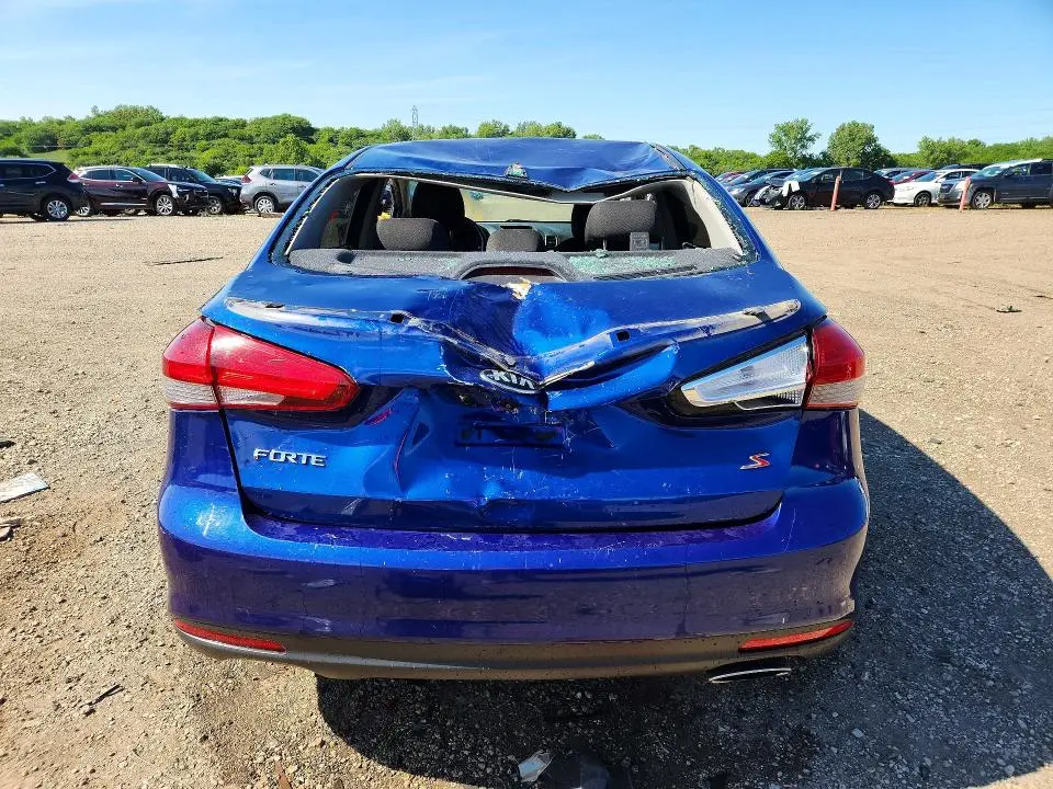 2018 KIA FORTE S  