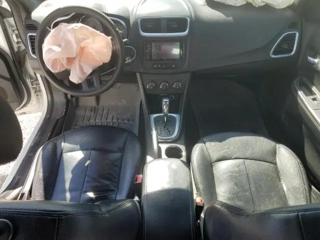 2013 DODGE AVENGER SE  