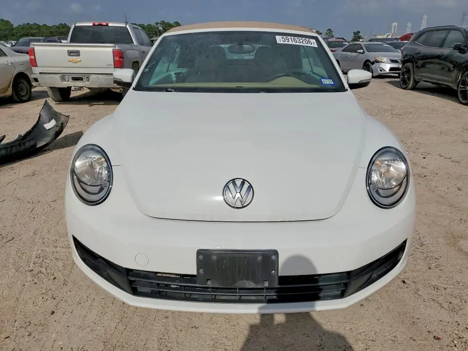 2015 VOLKSWAGEN BEETLE 1.8T  