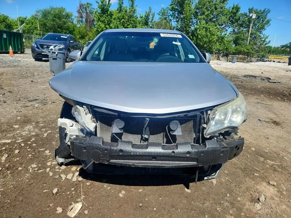 2014 TOYOTA CAMRY LE  