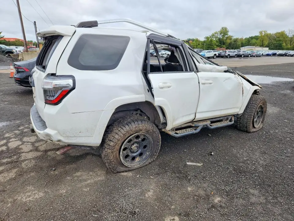 2016 TOYOTA 4RUNNER TRAIL  