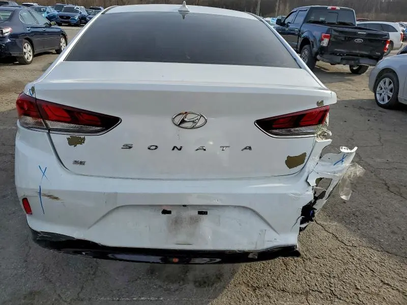 2018 HYUNDAI SONATA SE  