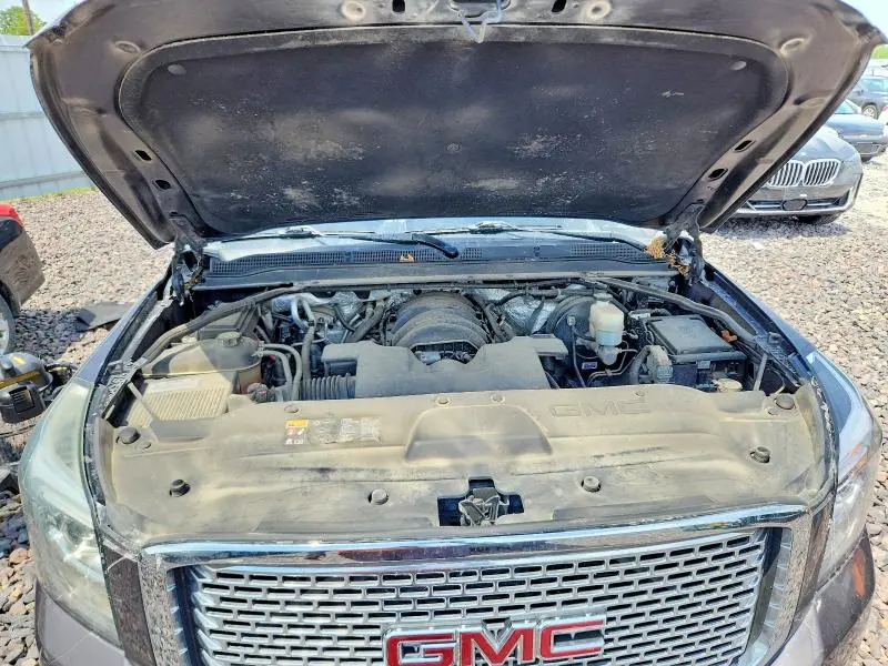 2016 GMC YUKON XL DENALI  