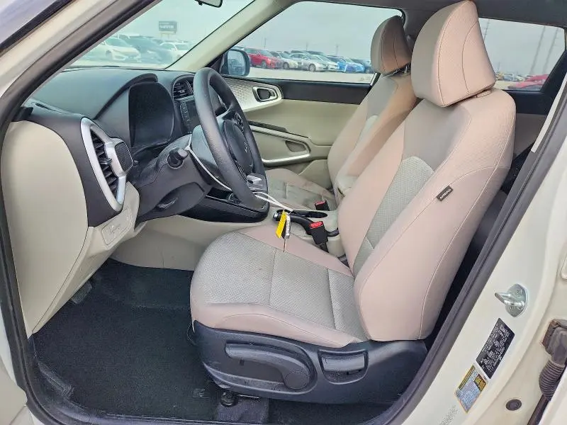2022 KIA SOUL LX  