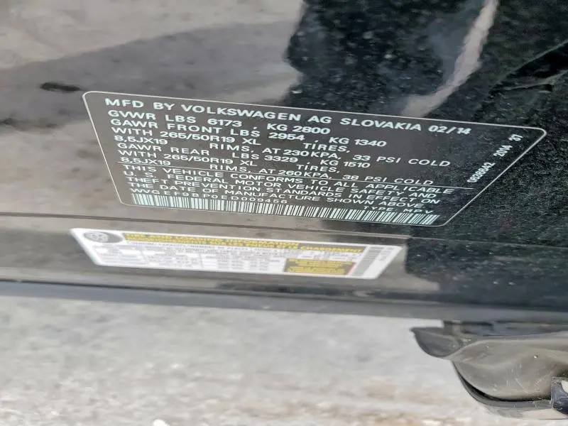 2014 VOLKSWAGEN TOUAREG V6  