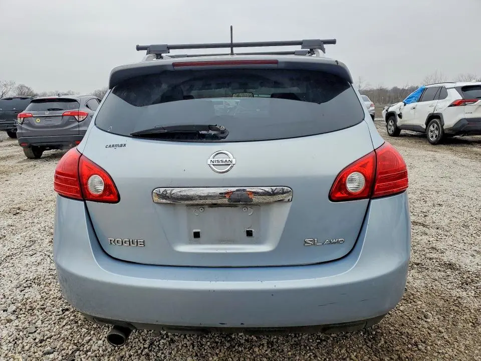 2013 NISSAN ROGUE S  