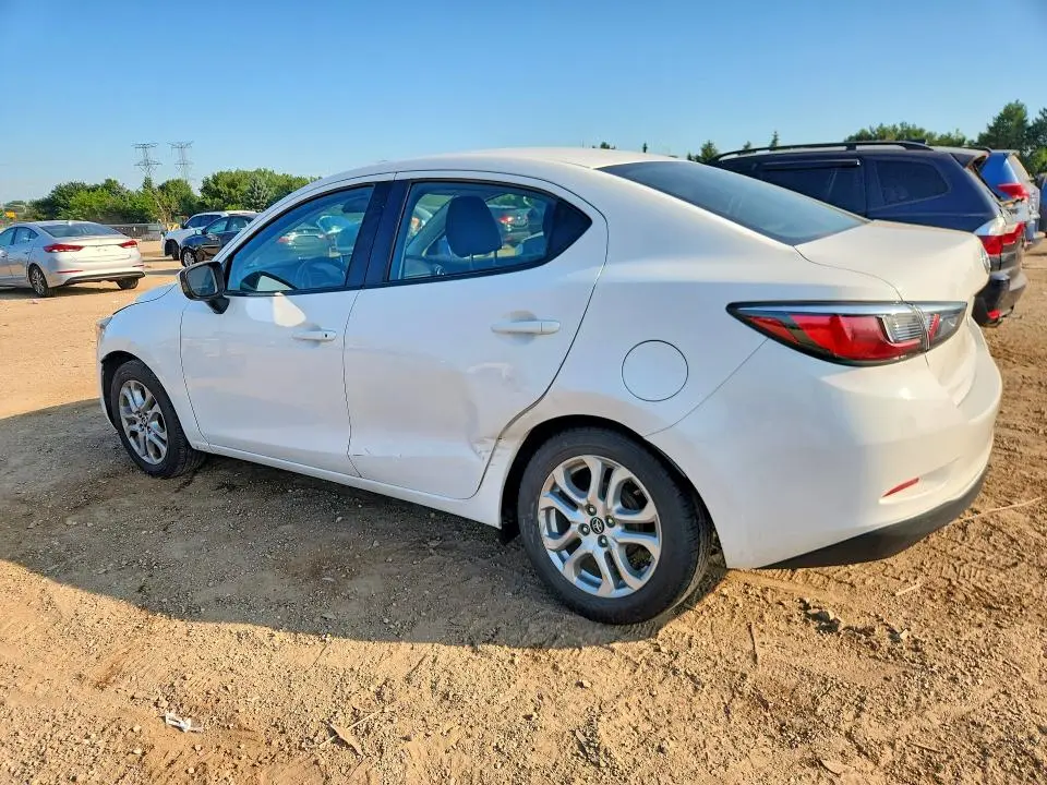 2017 TOYOTA YARIS IA BASE  