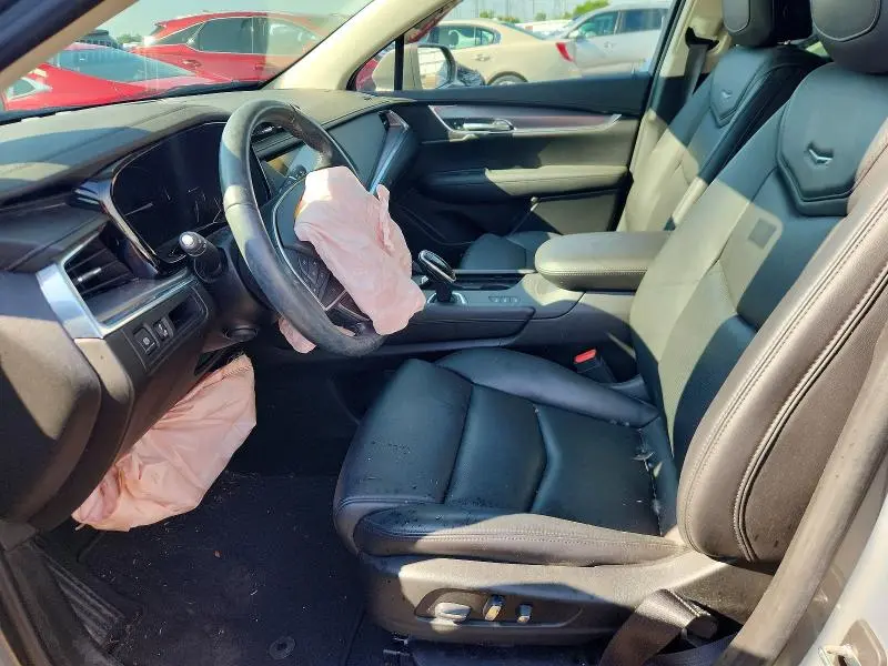 2019 CADILLAC XT5 LUXURY  