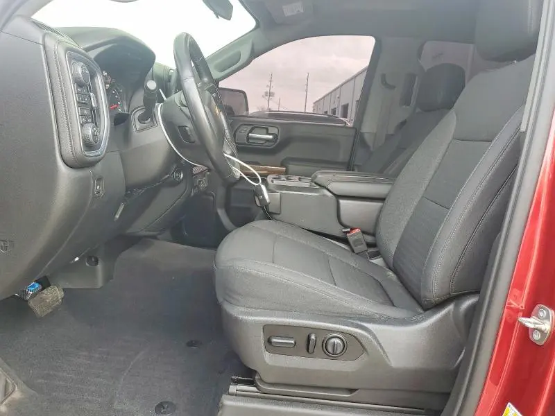 2020 CHEVROLET SILVERADO K1500 LT  