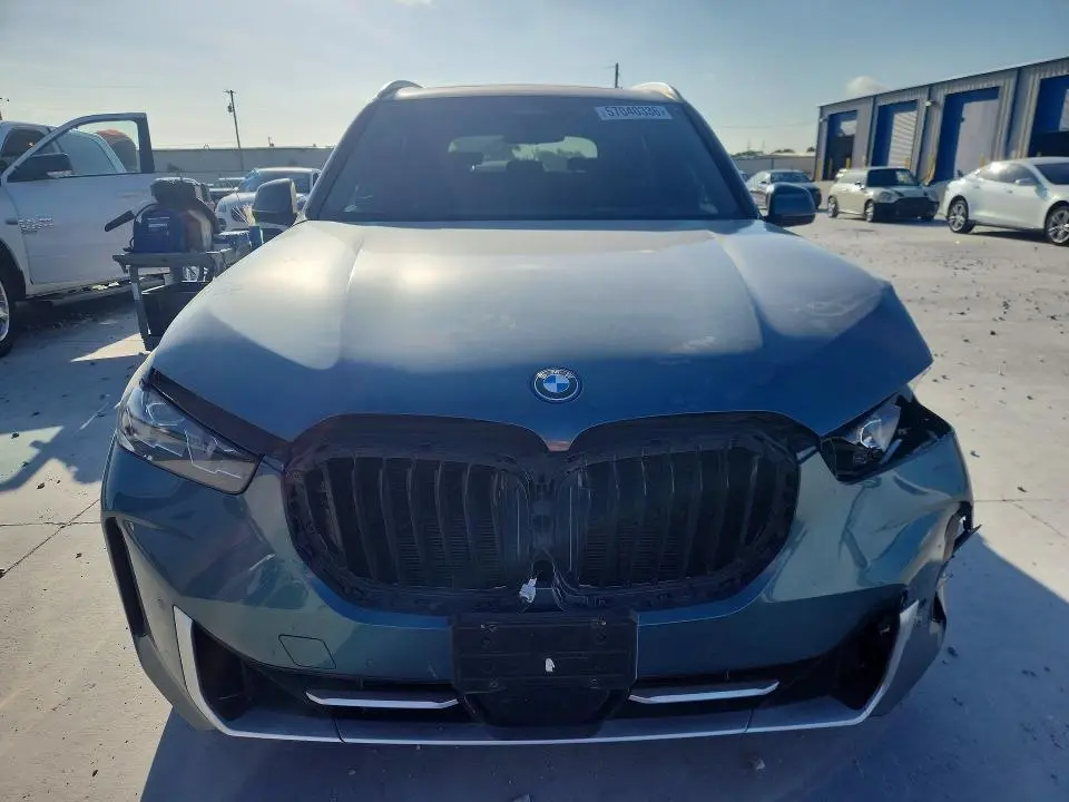 2025 BMW X5 XDRIVE50E  