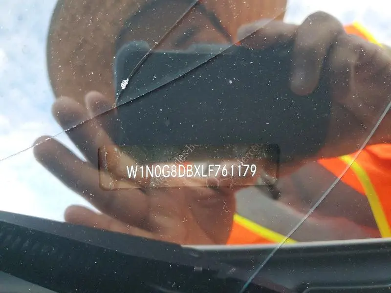 2020 MERCEDES-BENZ GLC 300  