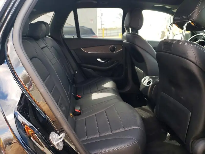 2018 MERCEDES-BENZ GLC 300 4MATIC  
