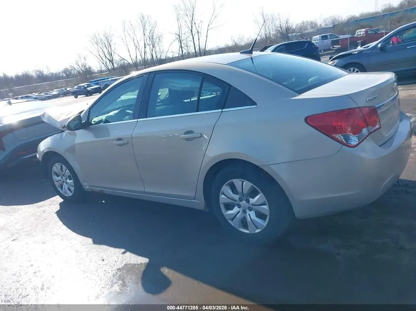 2012 CHEVROLET CRUZE LS