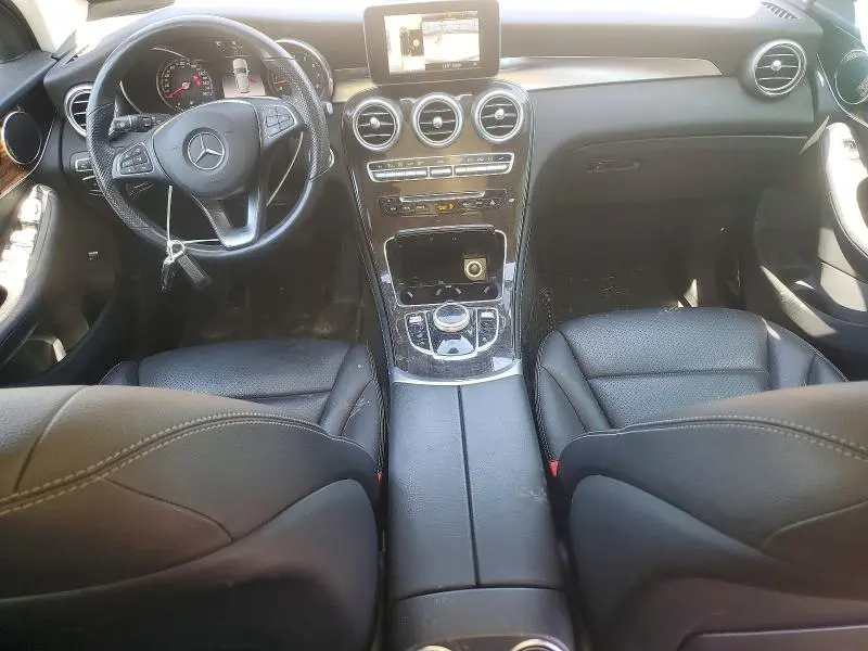 2019 MERCEDES-BENZ GLC 300 4MATIC  