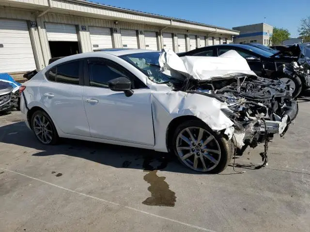 2018 MAZDA 3 TOURING