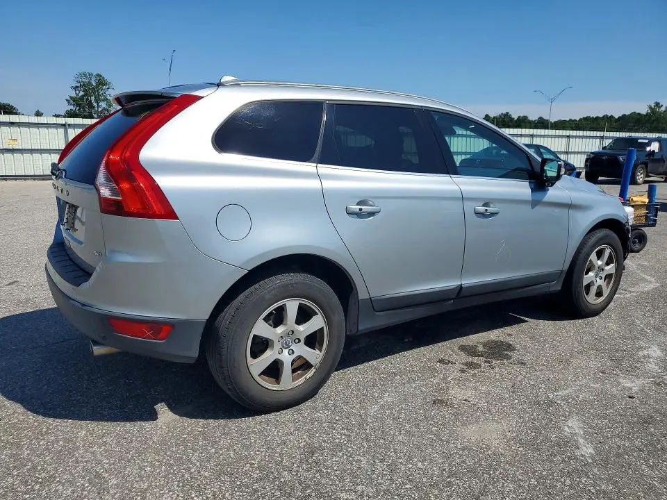 2012 VOLVO XC60 3.2  