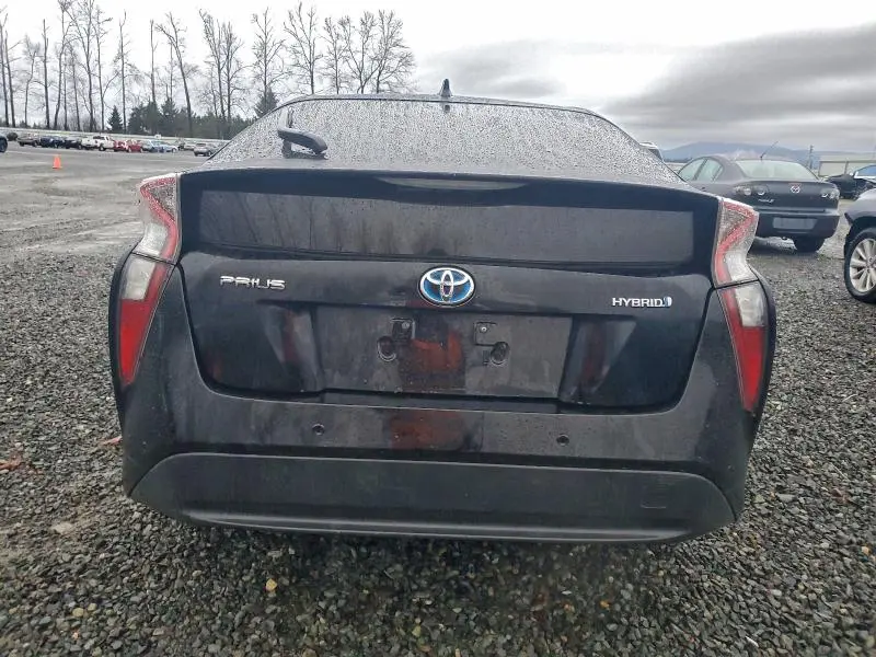 2017 TOYOTA PRIUS   