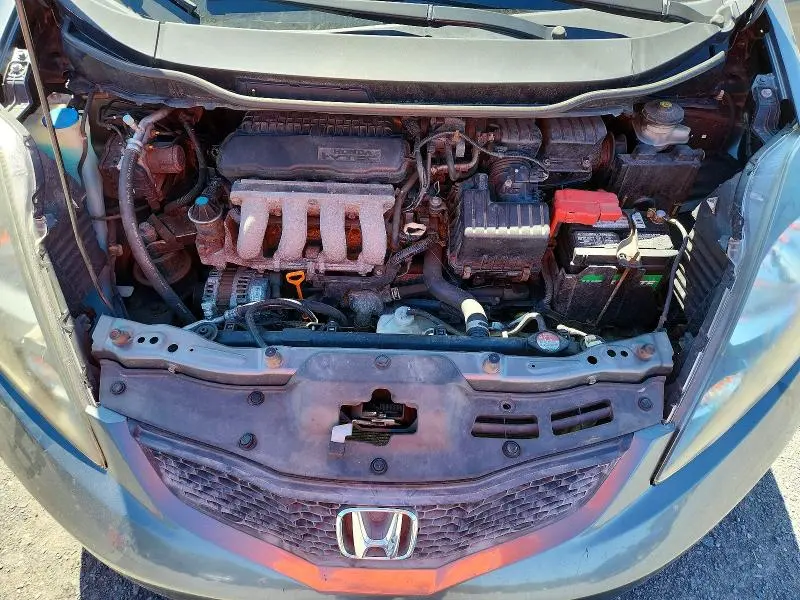 2012 HONDA FIT   