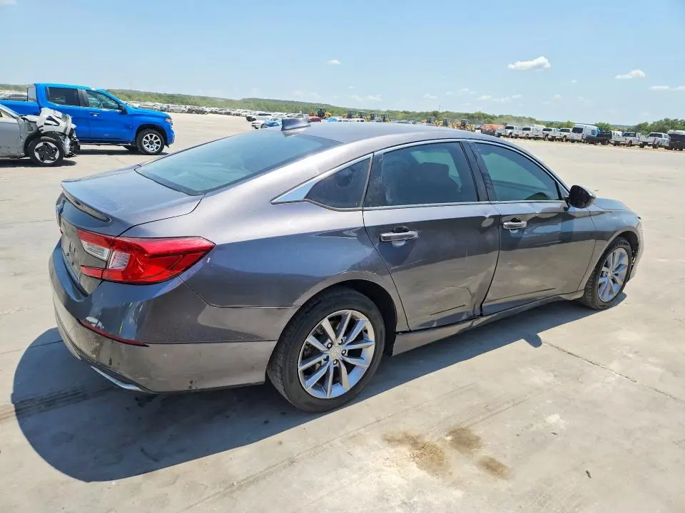 2022 HONDA ACCORD LX  