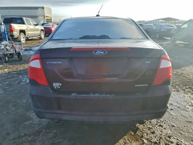 2011 FORD FUSION SE  