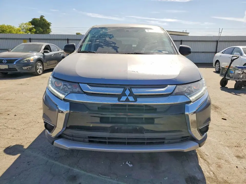 2017 MITSUBISHI OUTLANDER ES  