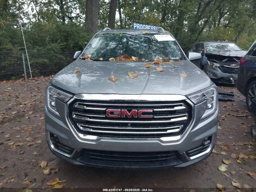 2023 GMC TERRAIN FWD SLT