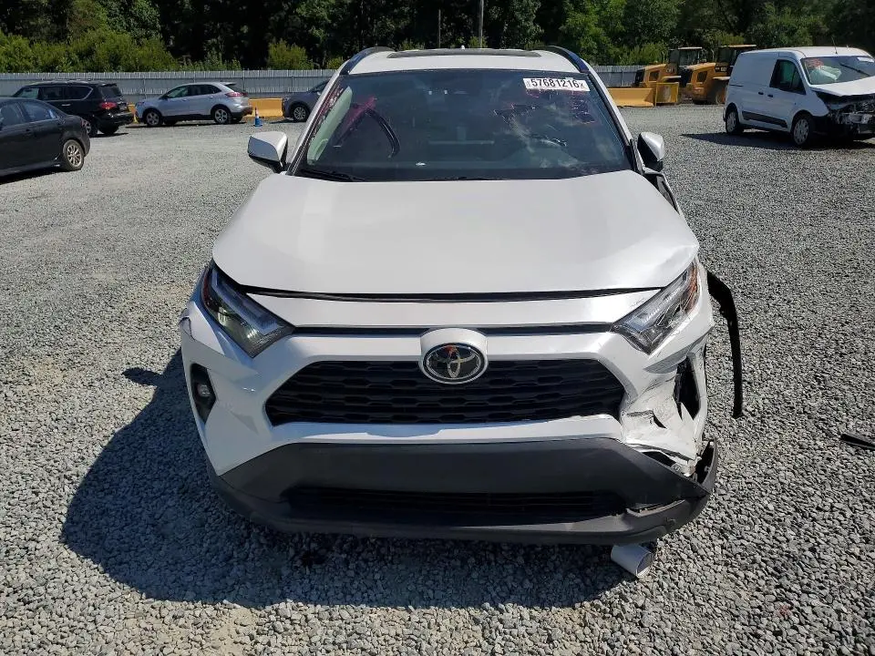 2023 TOYOTA RAV4 XLE PREMIUM  
