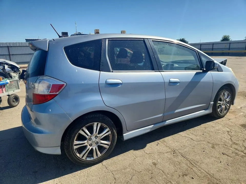 2011 HONDA FIT SPORT  