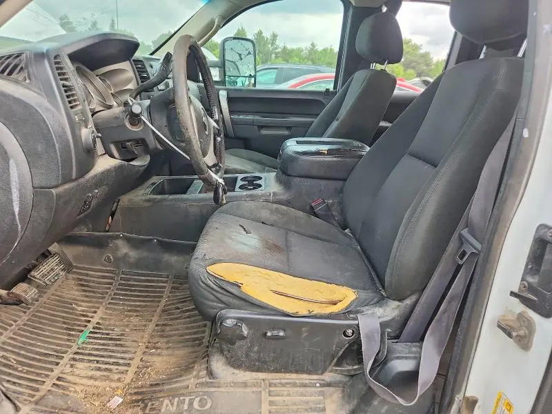 2012 CHEVROLET SILVERADO C2500 HEAVY DUTY LT  