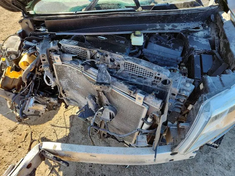 2015 NISSAN PATHFINDER SL  