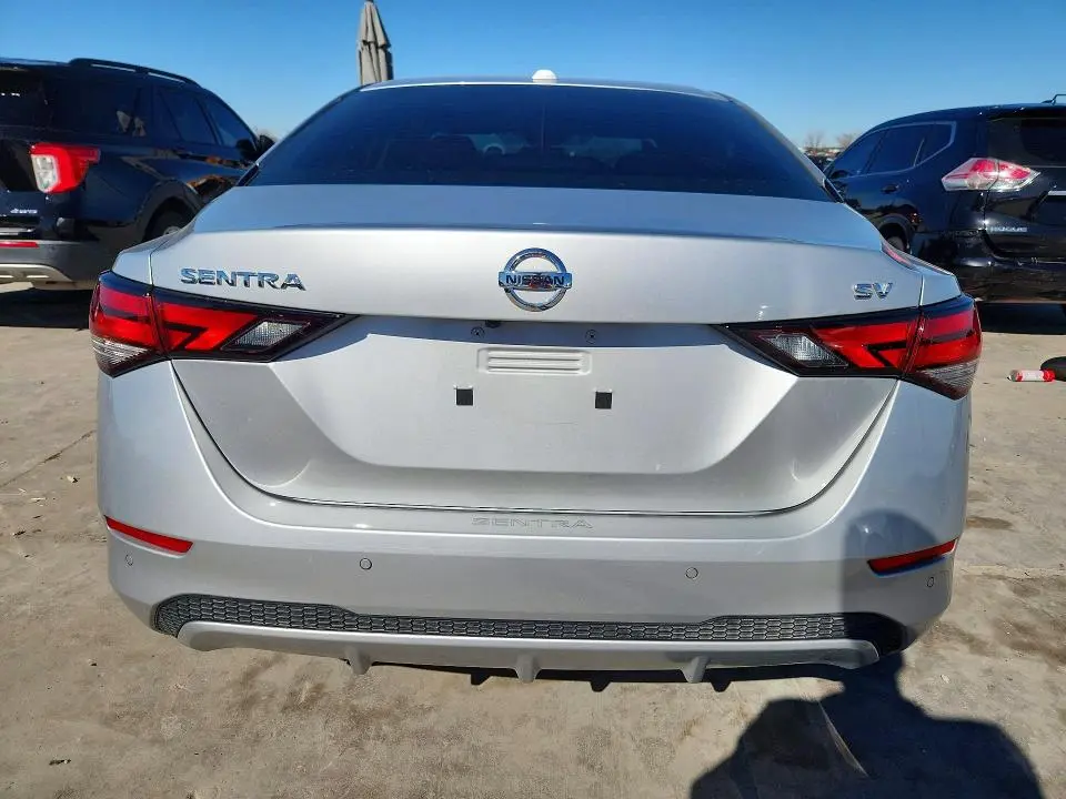 2023 NISSAN SENTRA SV  