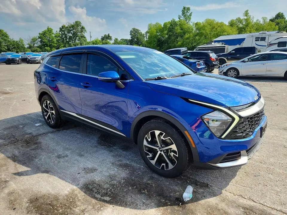 2023 KIA SPORTAGE EX  