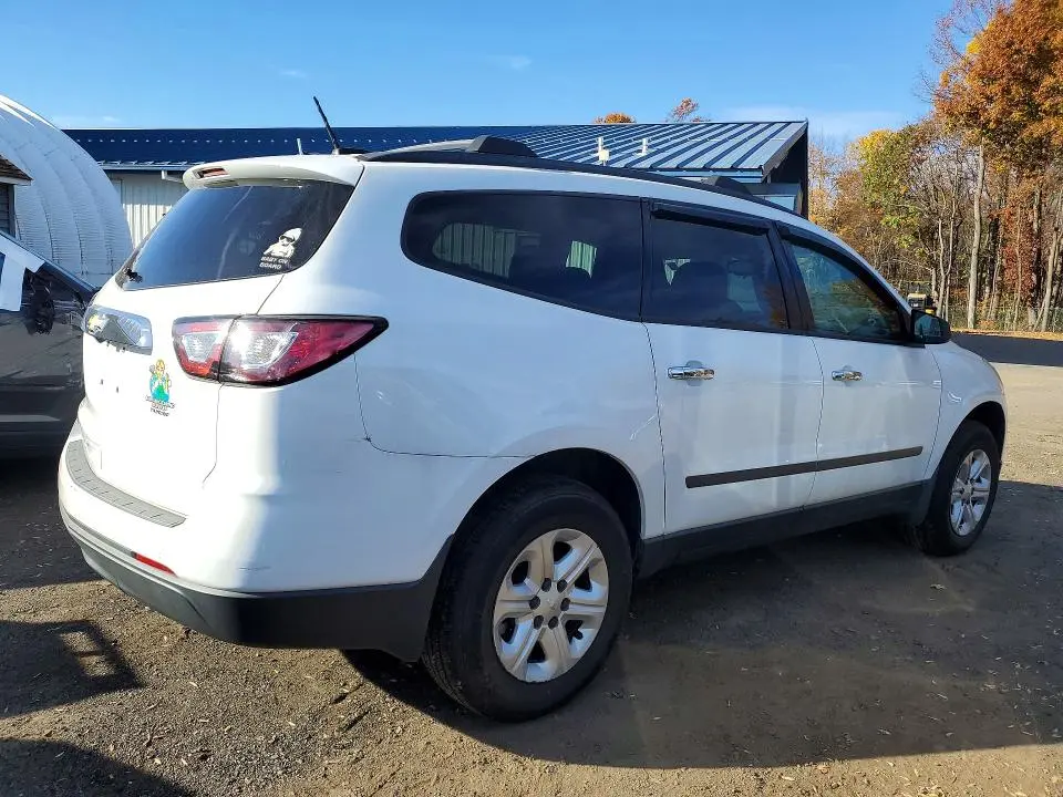 2017 CHEVROLET TRAVERSE LS  