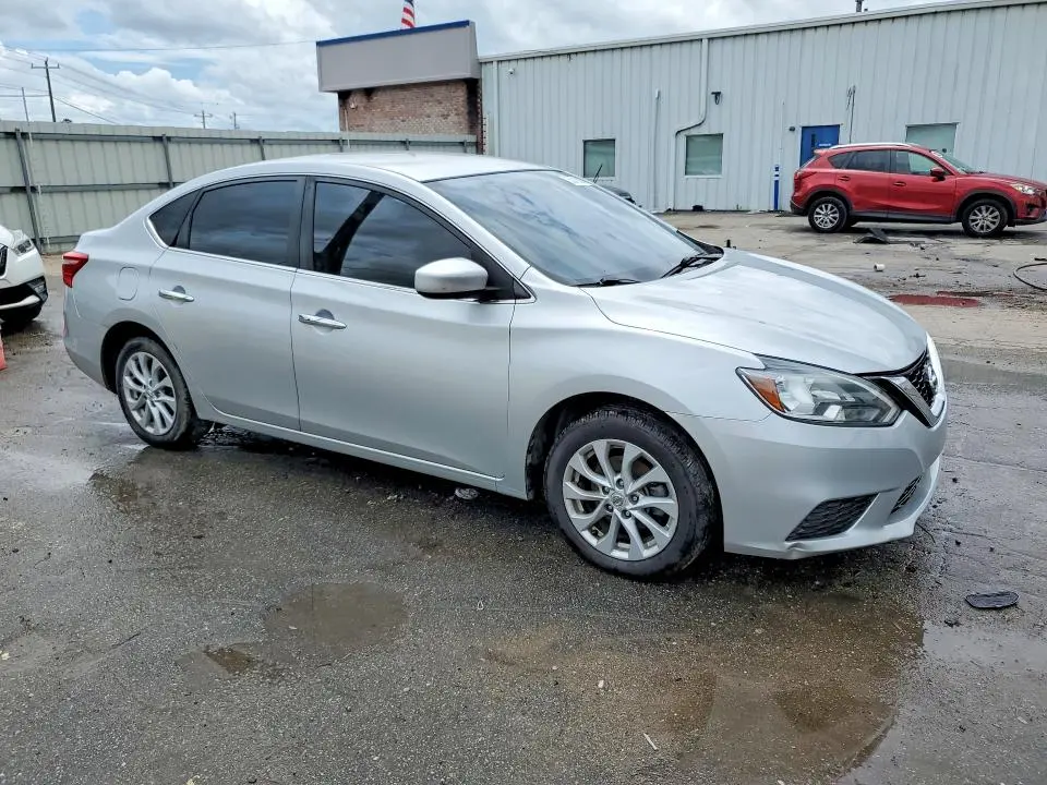 2019 NISSAN SENTRA SV  