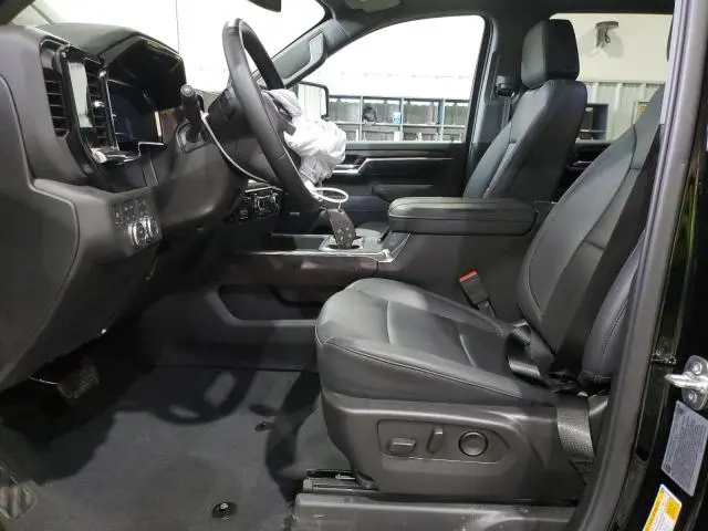 2025 GMC SIERRA K2500 SLT  