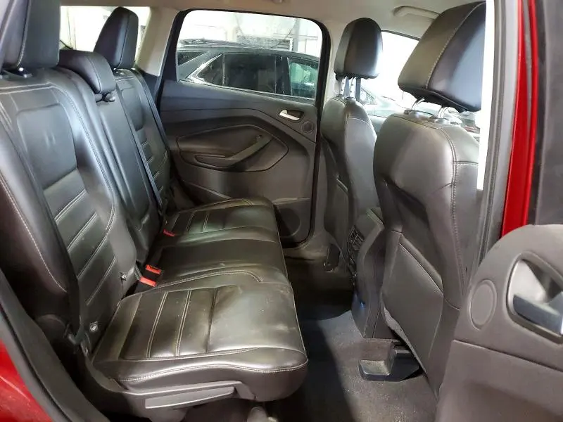 2017 FORD ESCAPE TITANIUM  
