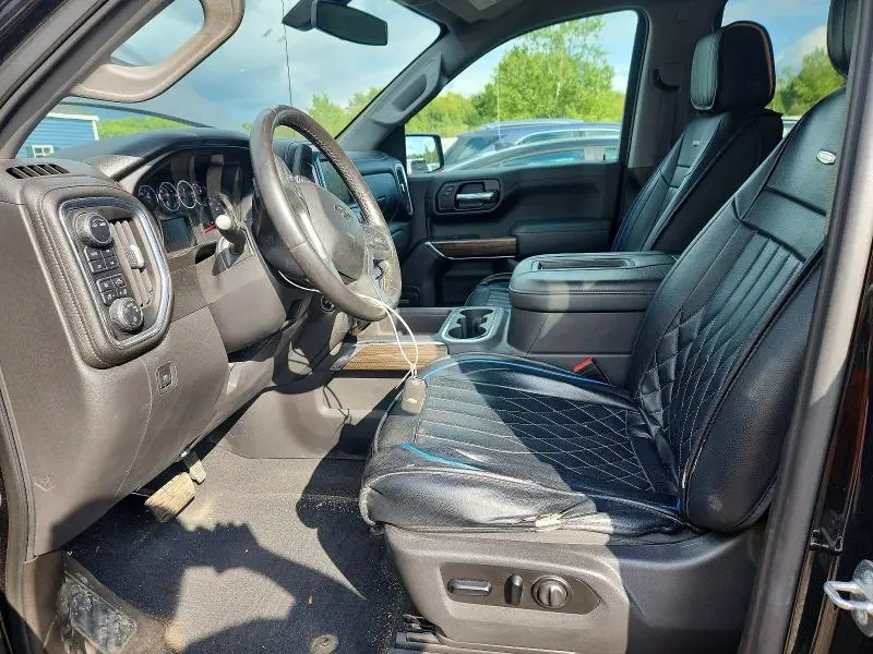 2021 CHEVROLET SILVERADO K1500 RST  