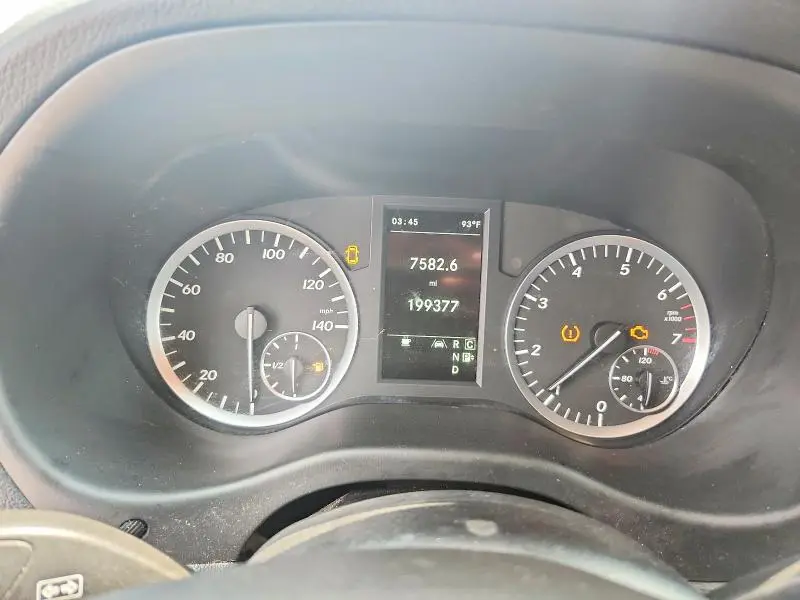 2019 MERCEDES-BENZ METRIS   