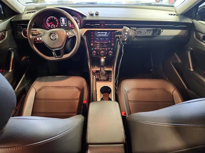 2021 VOLKSWAGEN PASSAT SE  