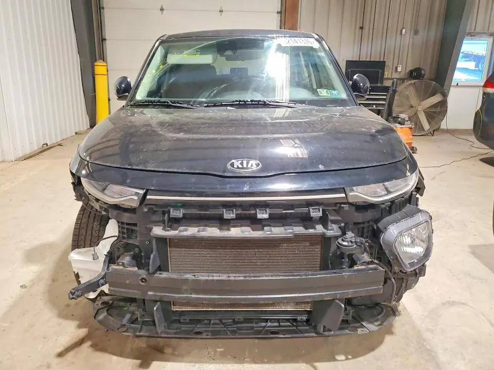 2021 KIA SOUL S  