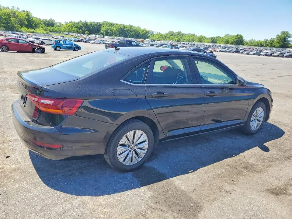 2019 VOLKSWAGEN JETTA SE  