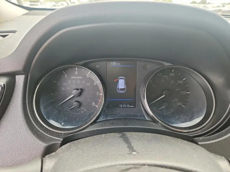 2018 NISSAN ROGUE SV  