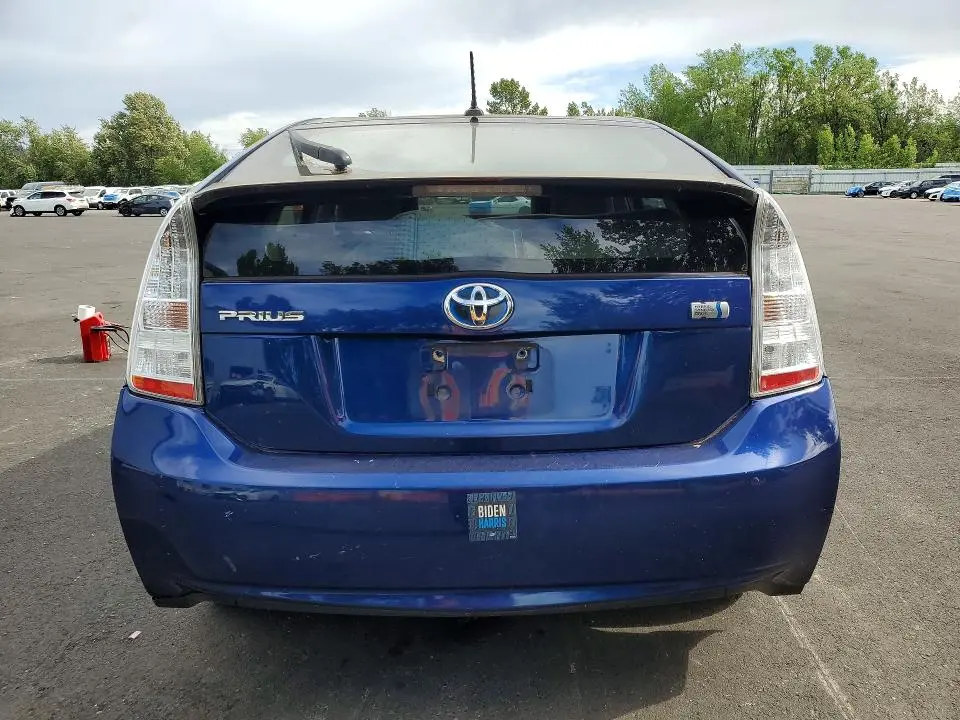 2011 TOYOTA PRIUS FOUR  