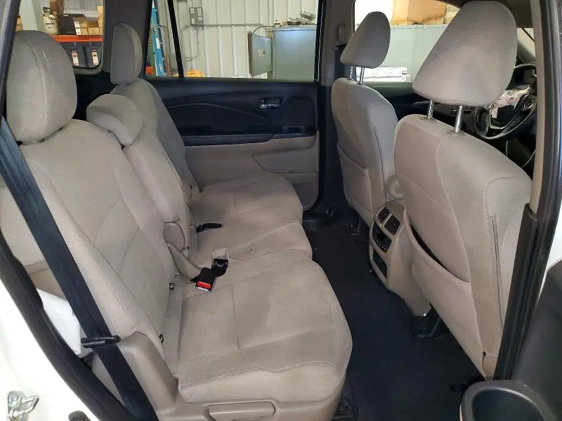 2016 HONDA PILOT EX  
