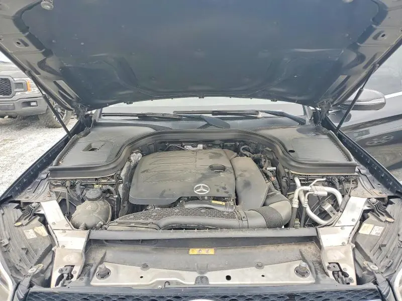 2020 MERCEDES-BENZ GLC 300  